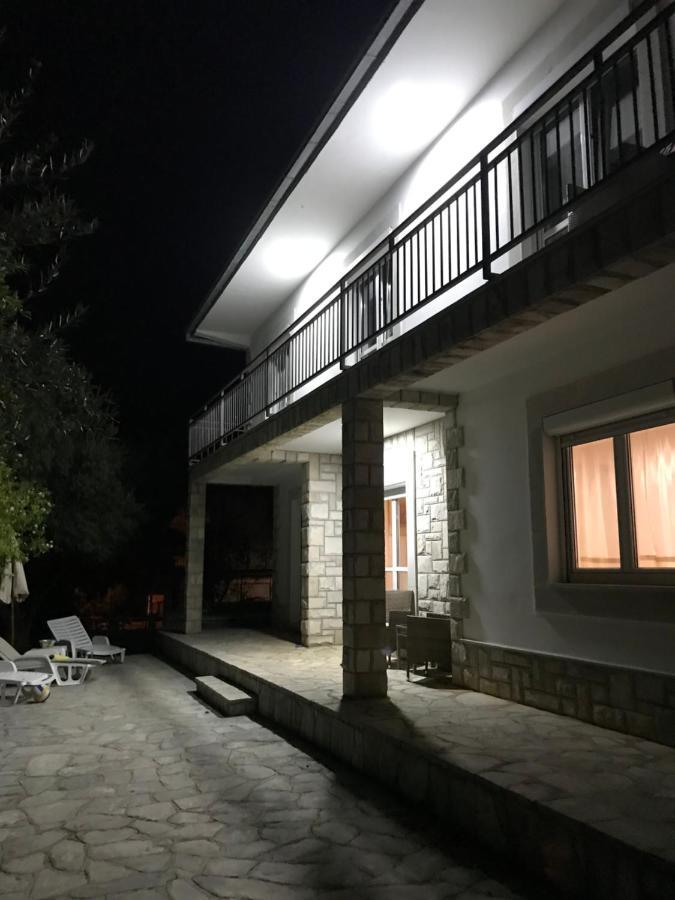 Olive Tree Villa ヘルツェグ・ノヴィ エクステリア 写真