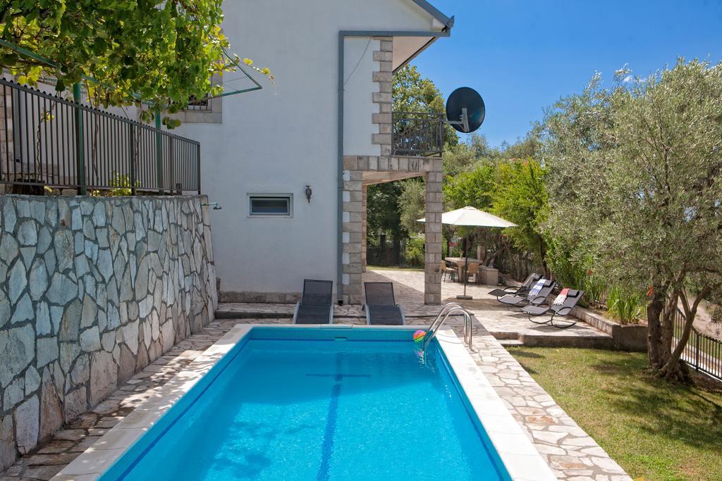Olive Tree Villa ヘルツェグ・ノヴィ エクステリア 写真