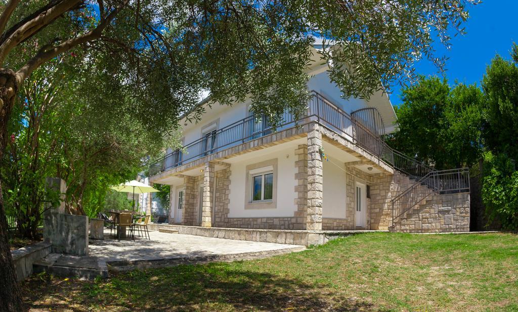 Olive Tree Villa ヘルツェグ・ノヴィ エクステリア 写真